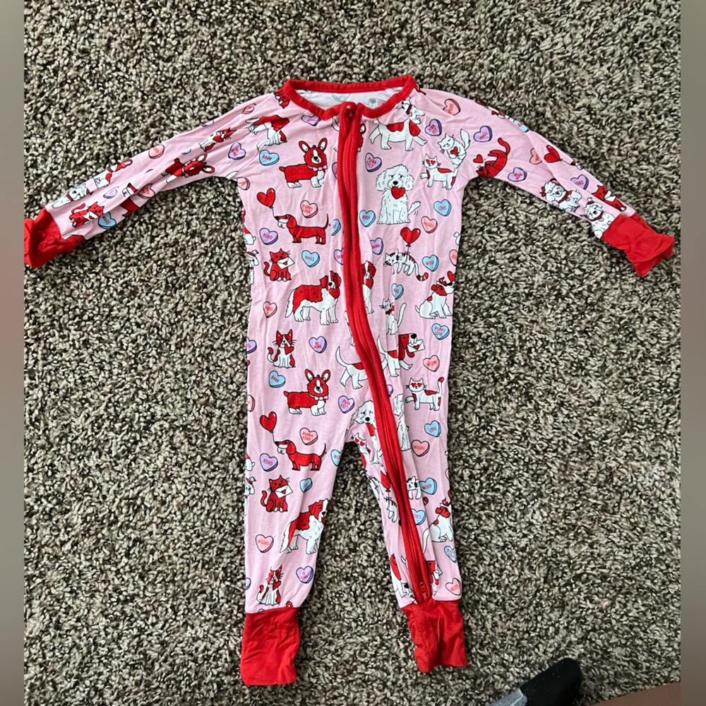 Little sleepies valentine pup sleeper